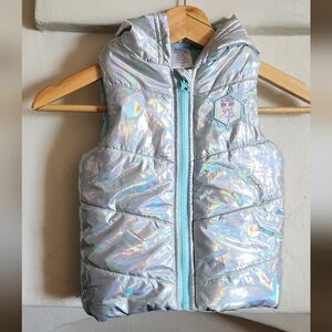Disney Frozen sleevless metallic puffer jacket